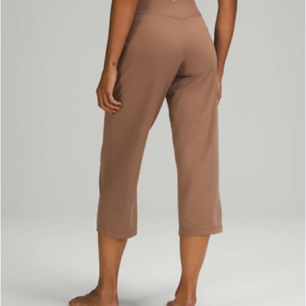 NWOT align wide leg crop